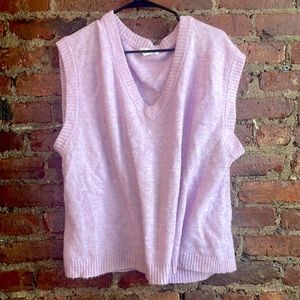 H&M size M guava colored sweater vest